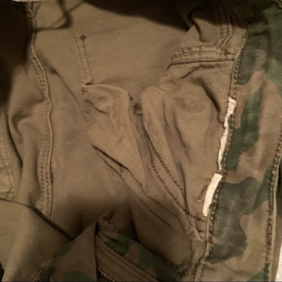 Zara Trafaluc Camo Skinny Pants Size 6 - Picture 4 of 4